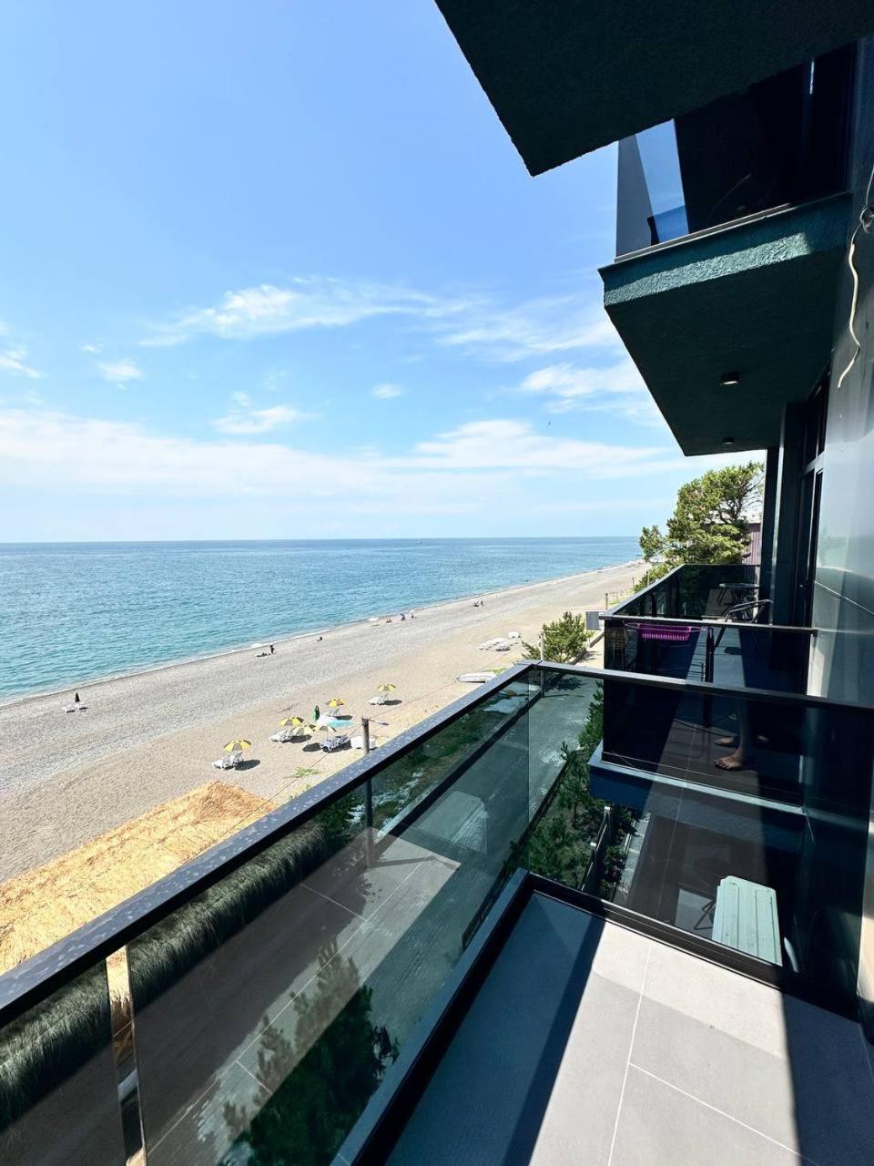 Hotel Black Sea 科布列季 外观 照片