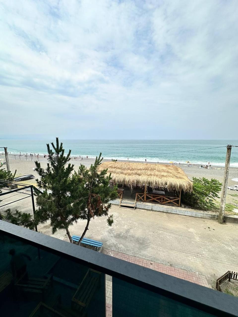 Hotel Black Sea 科布列季 外观 照片