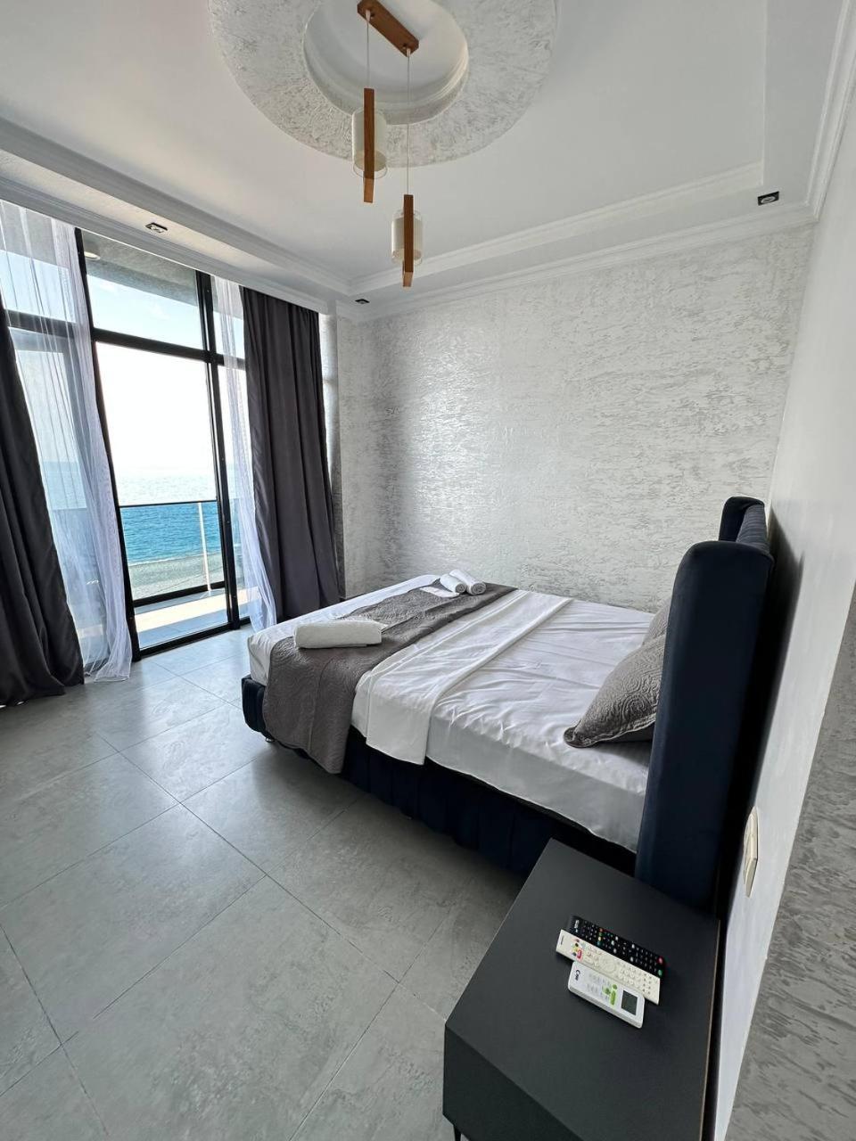 Hotel Black Sea 科布列季 外观 照片