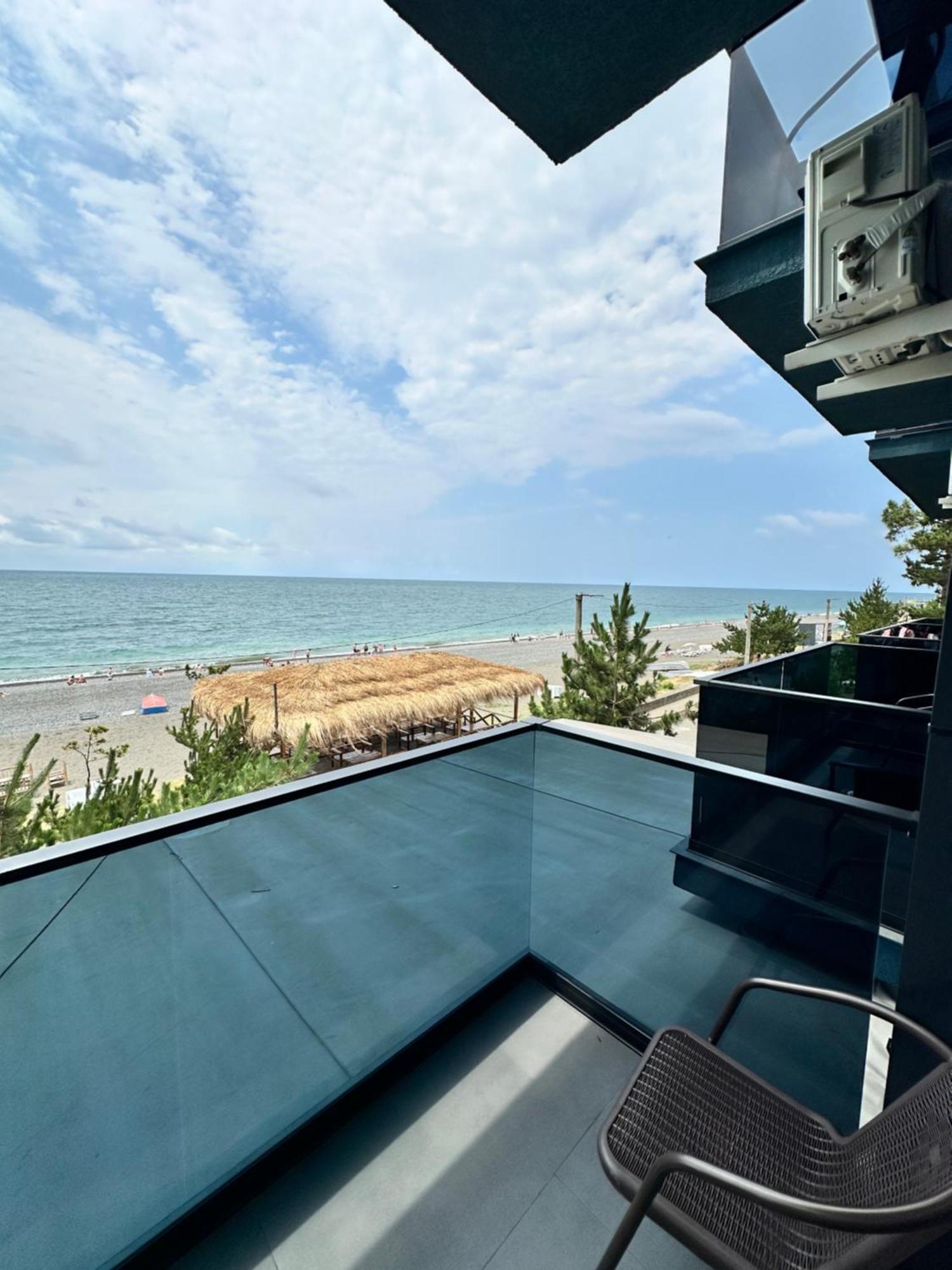 Hotel Black Sea 科布列季 外观 照片