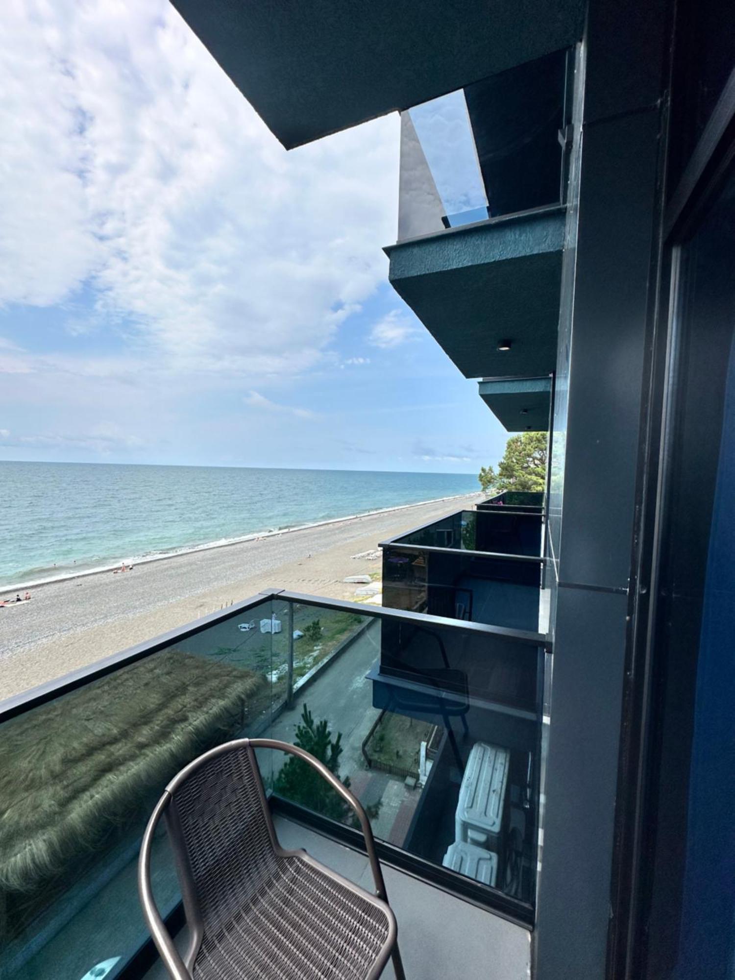 Hotel Black Sea 科布列季 外观 照片